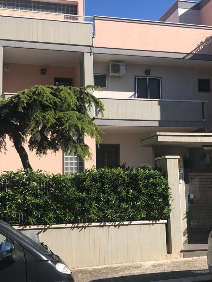 מונופולי B&B Smile מראה חיצוני תמונה