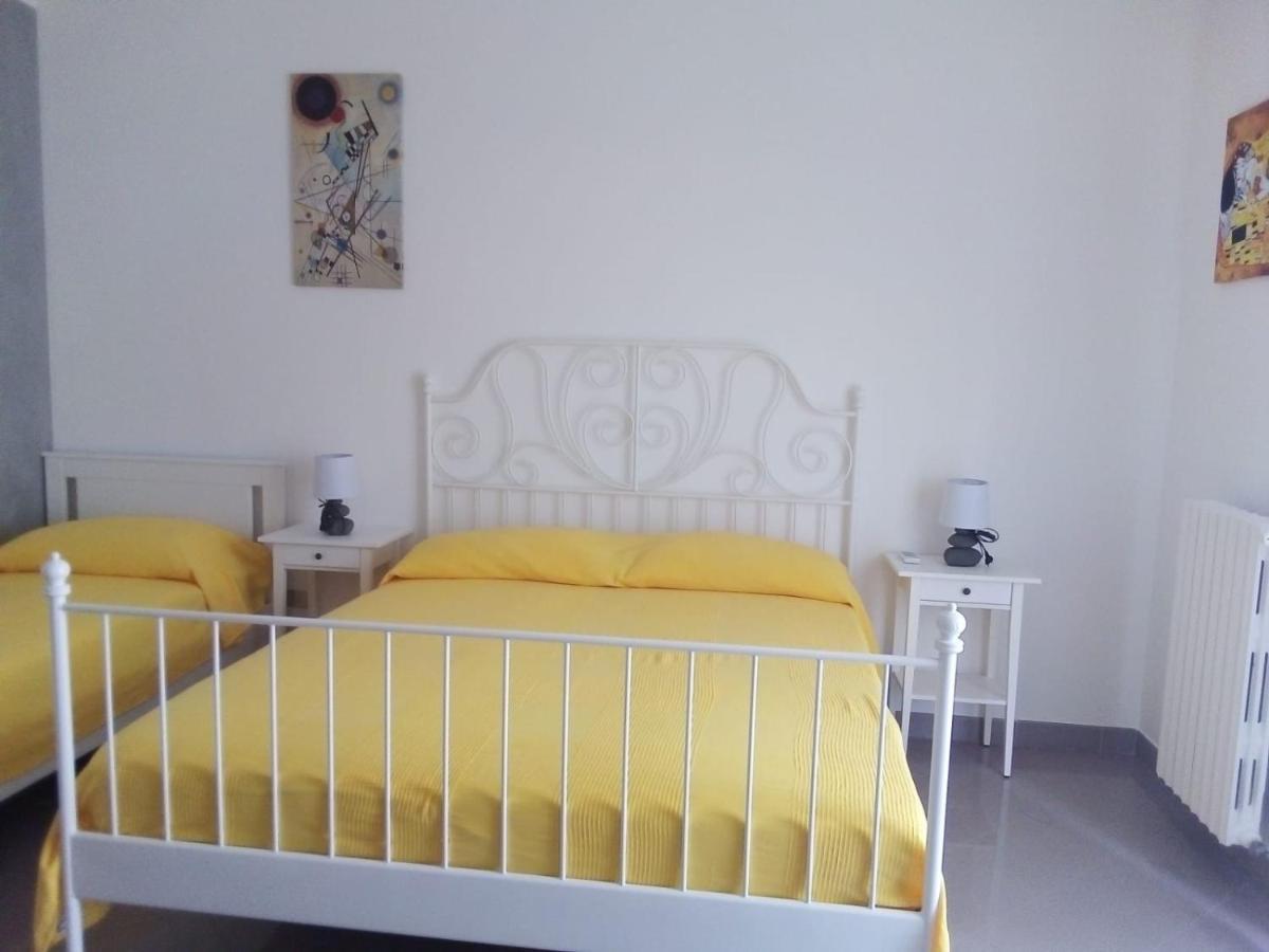 מונופולי B&B Smile מראה חיצוני תמונה